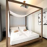 Dirce - Adults Only 利莫内-苏尔加达
