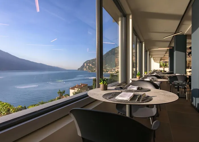 Hotell Dirce - Adults Only 4*