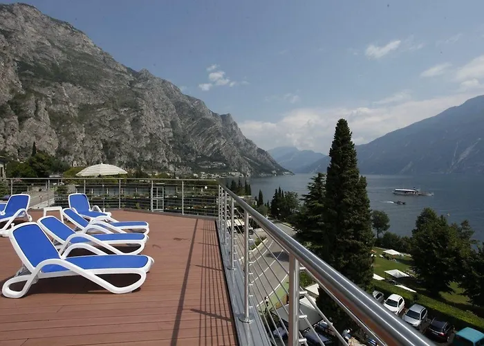 Hotell Dirce - Adults Only