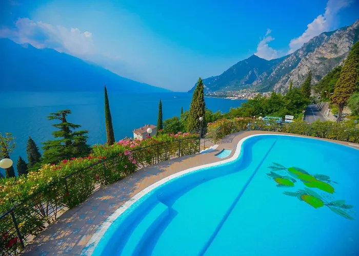 Dirce - Adults Only Hotell Limone sul Garda