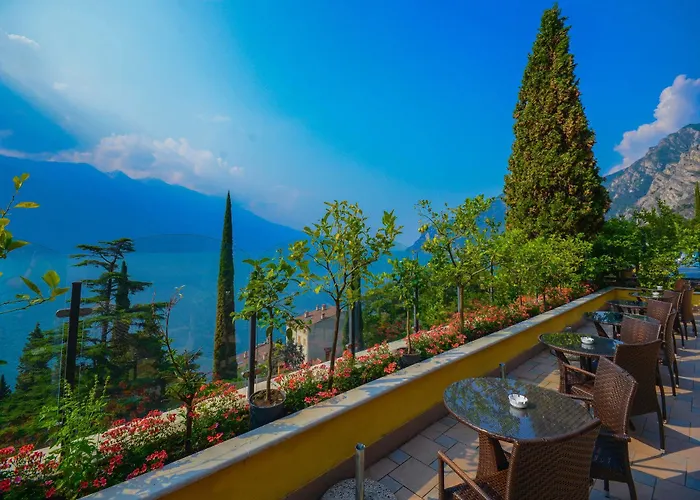 Hotell Dirce - Adults Only 4*