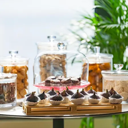 Dirce Hotel 4*
