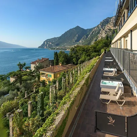 Dirce Hotel