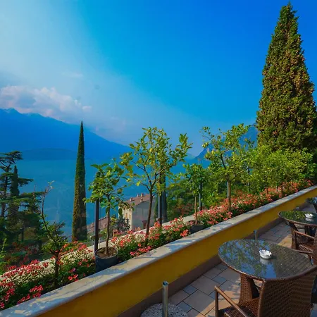Hotel Dirce 4*
