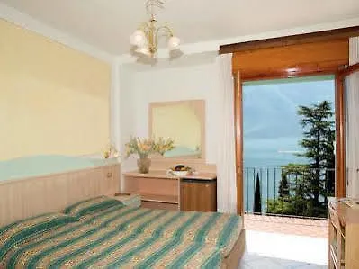 Dirce - Adults Only 4*